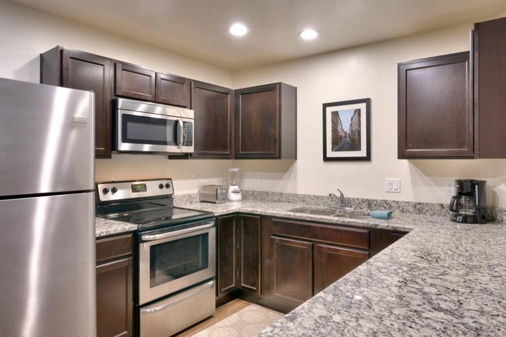 5D New Redcliff Condo, Pool & Hot Tub Moab Exterior photo