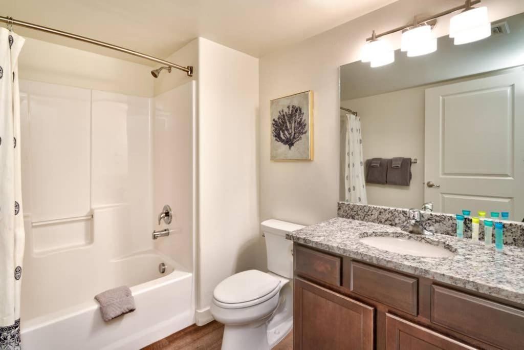 5D New Redcliff Condo, Pool & Hot Tub Moab Exterior photo